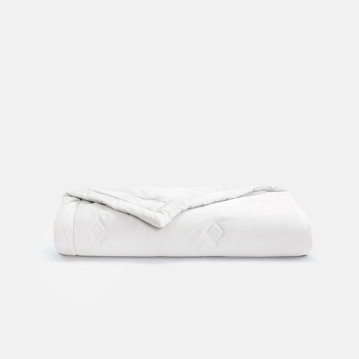 שמיכת סאטן לי