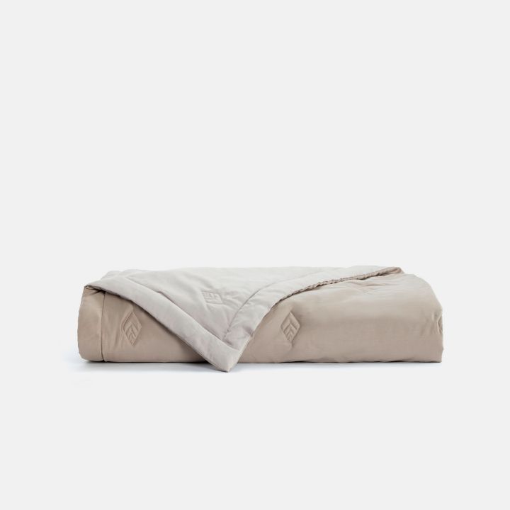 שמיכת סאטן לי