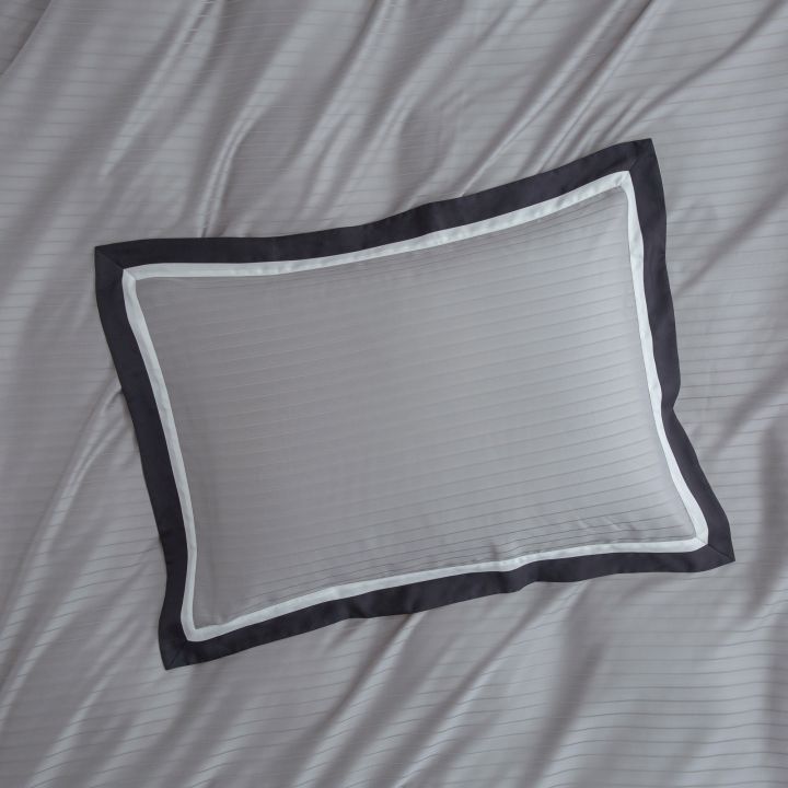 ציפית טנסל טוליפ גלרי אונטריו