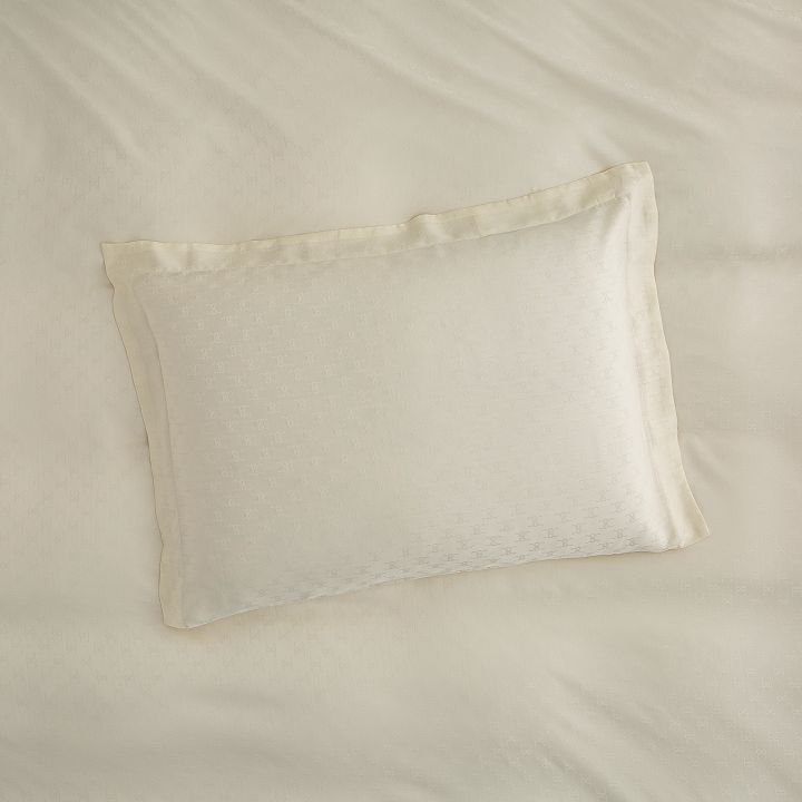 ציפית סאטן טנסל לורן