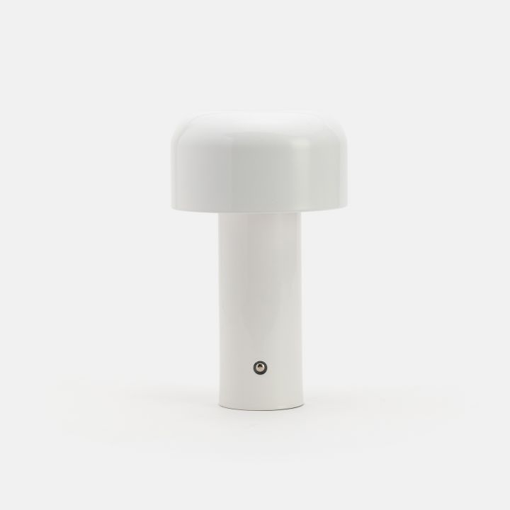 מנורת שולחן רום