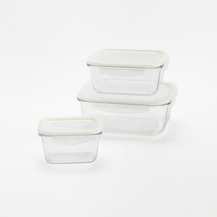 תבנית זכוכית עם מכסה פלסטיק