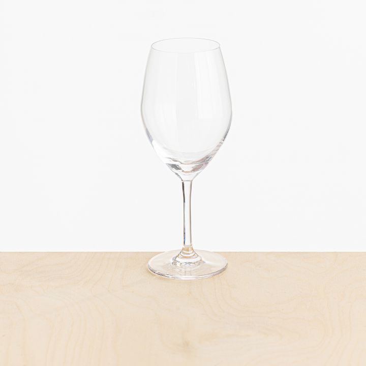 כוס יין לבן סרינה