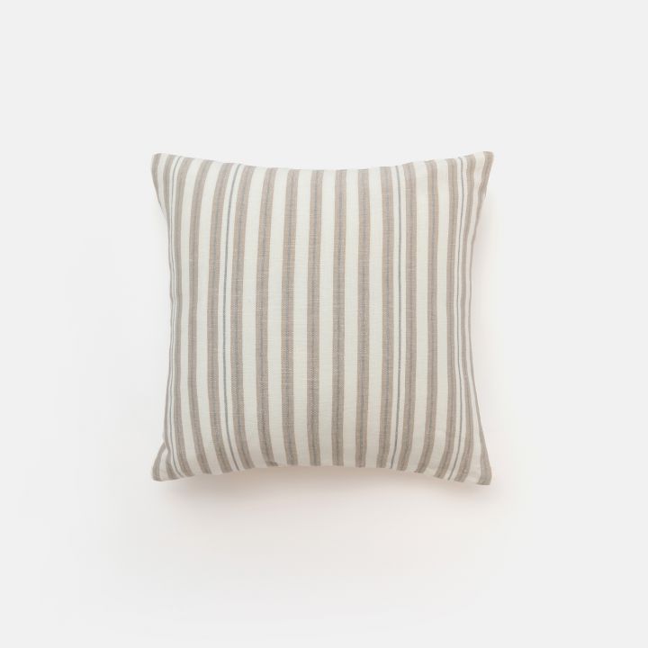 כרית נוי תומאס