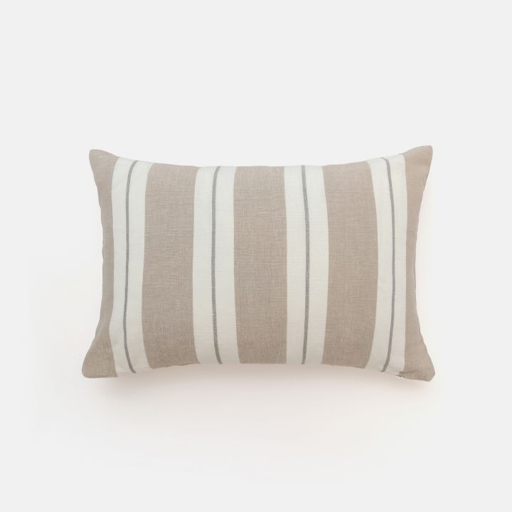 כרית נוי תומאס