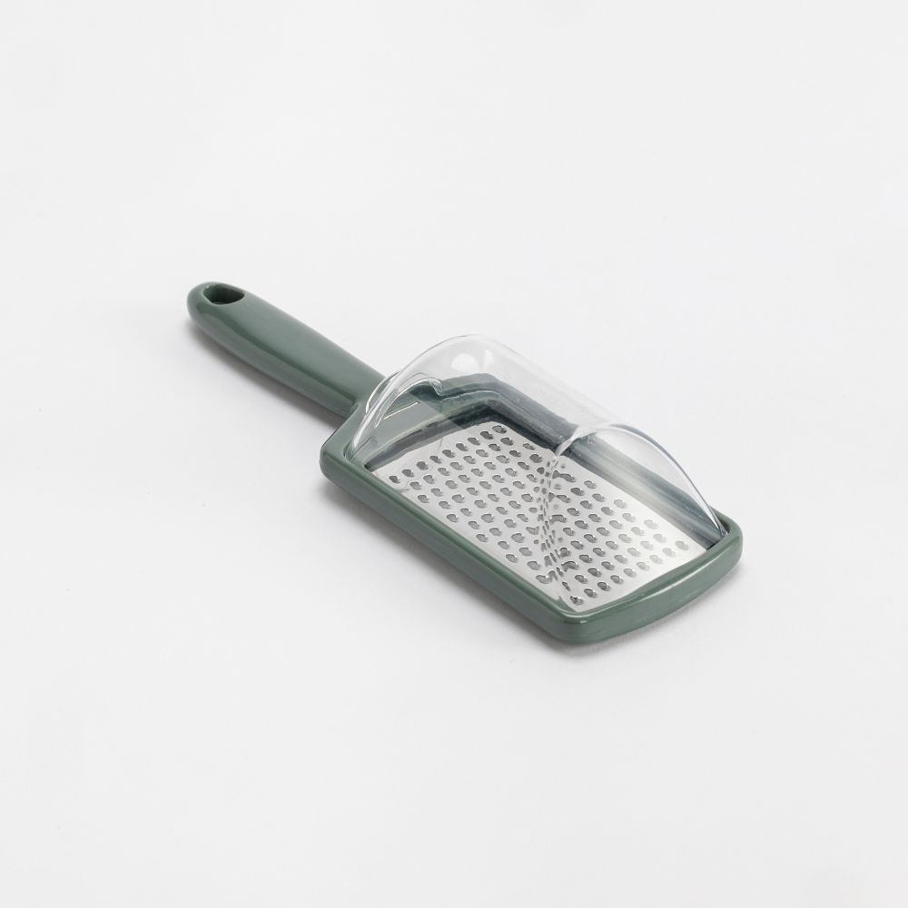 מגרדת וקופסה