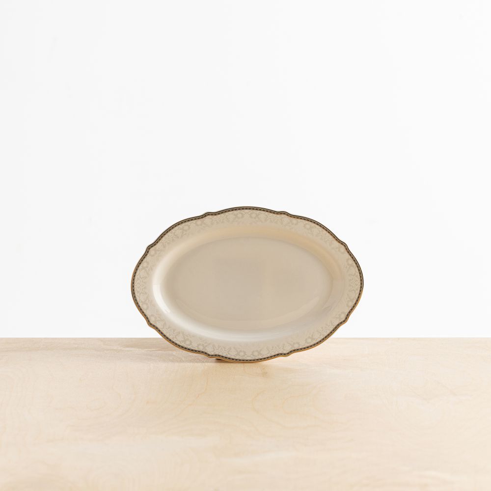 צלחת פורצלן להגשה אדריאנה