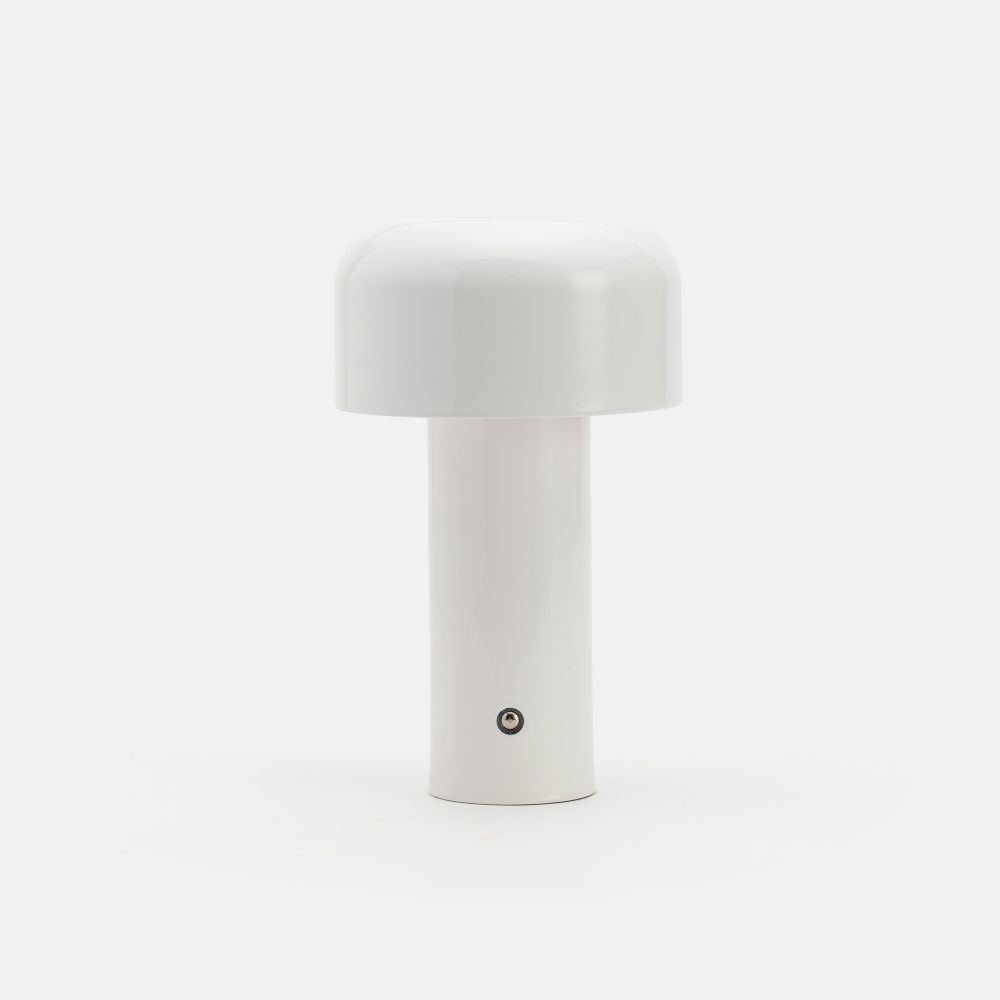 מנורת שולחן רום