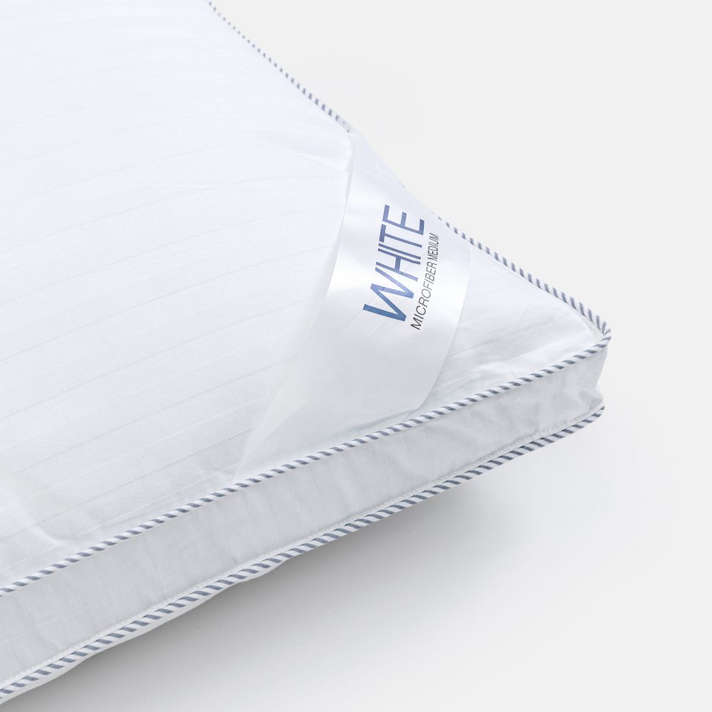 כרית במילוי מיקרופייבר בדרגת קושי בינונית