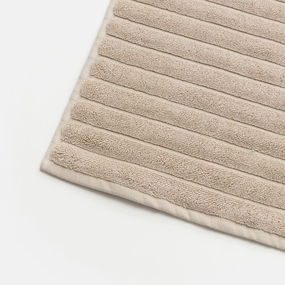 מגבת רצפה גל