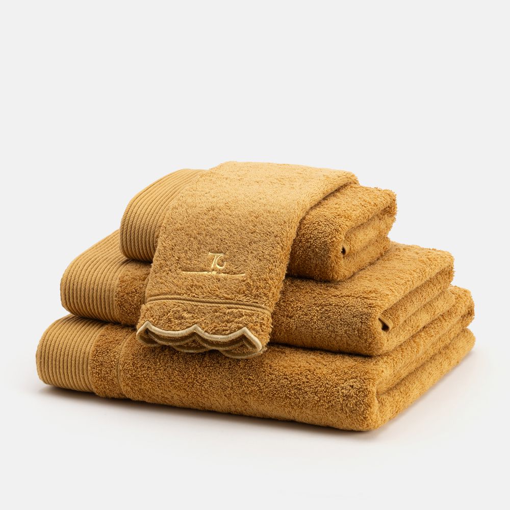 מגבת כותנה סרוקה TULIP’S GALLERY