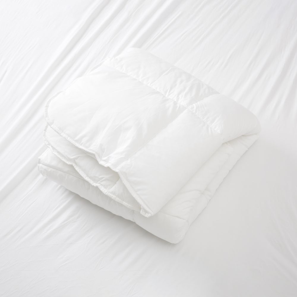 שמיכת פוך במילוי סיבי קומפורל