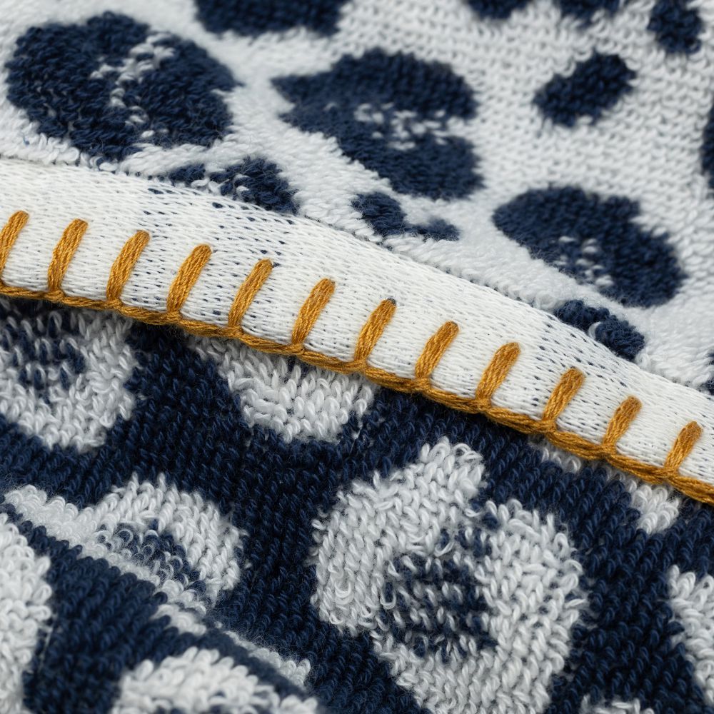 מגבת ג’קארד לולה