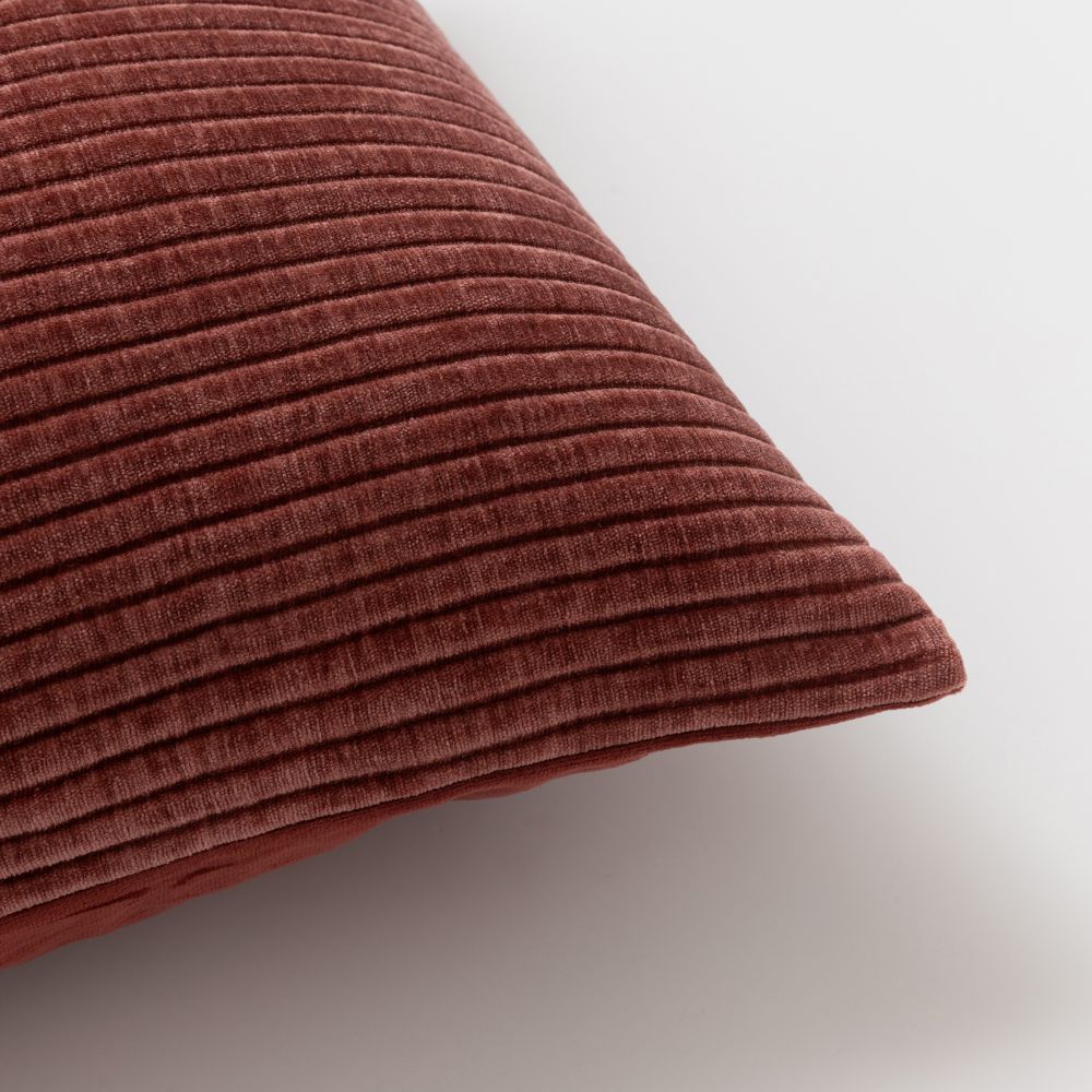 כרית נוי דנה