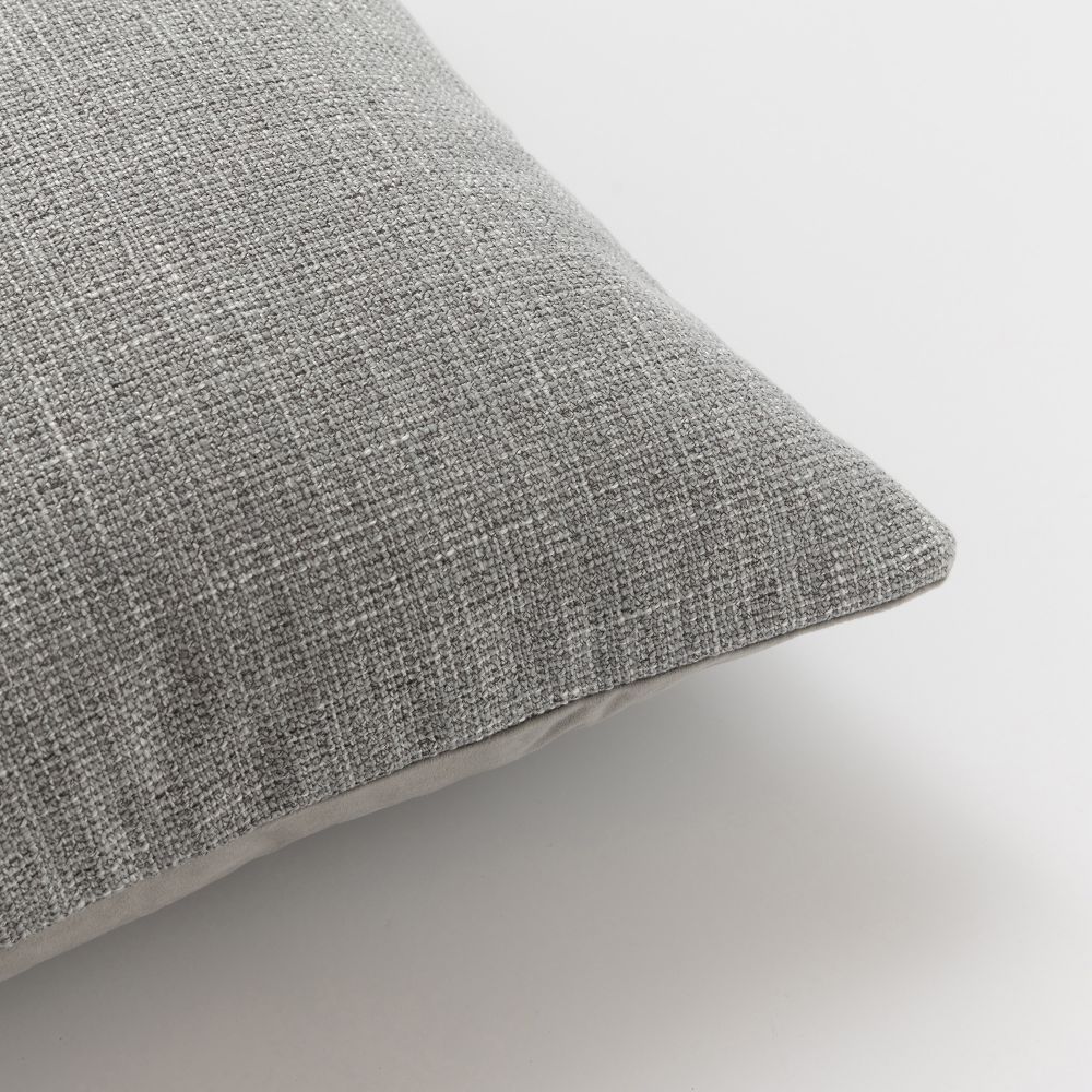 כרית נוי אוליביה