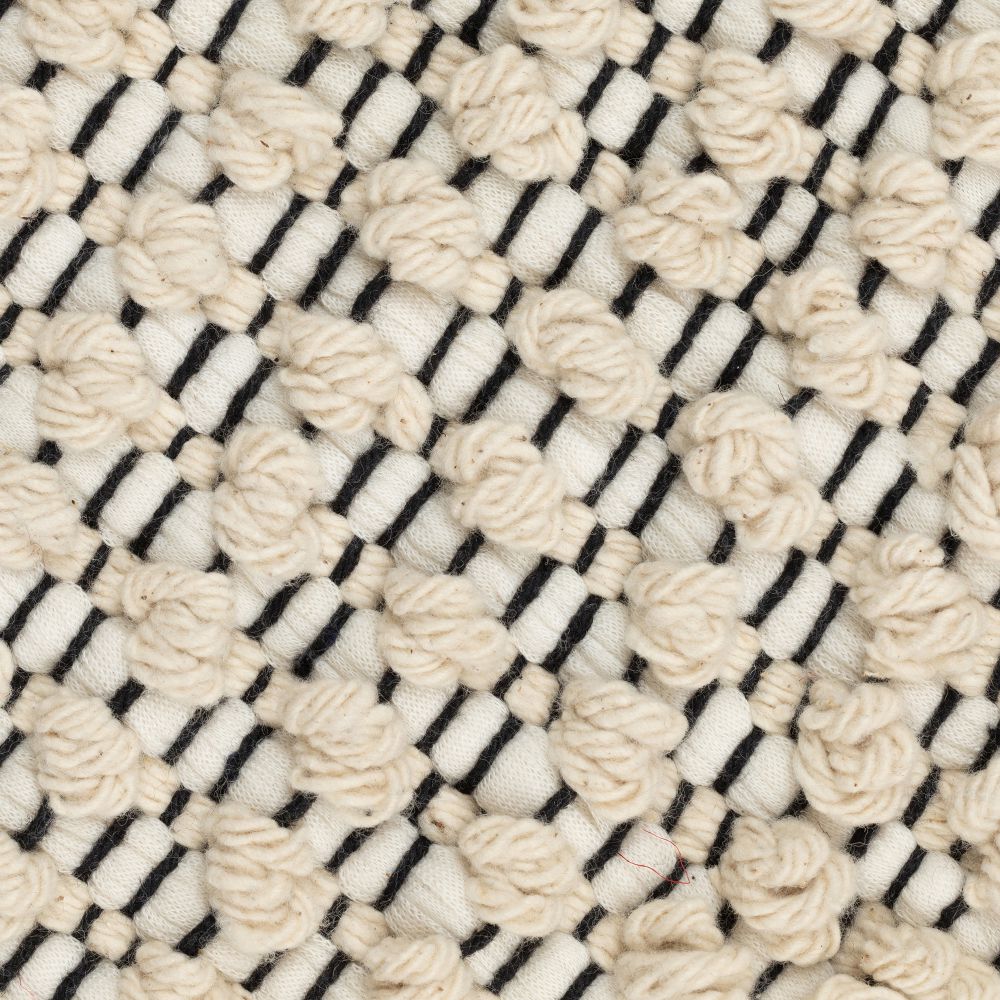 שטיח נוי שני