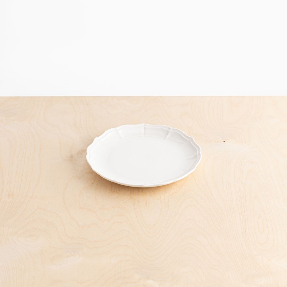 צלחת פורצלן ראשונה המילטון