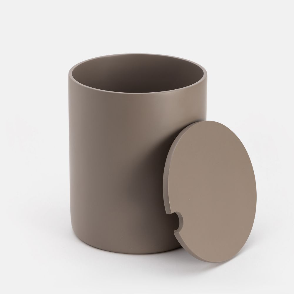 פח אשפה פתי