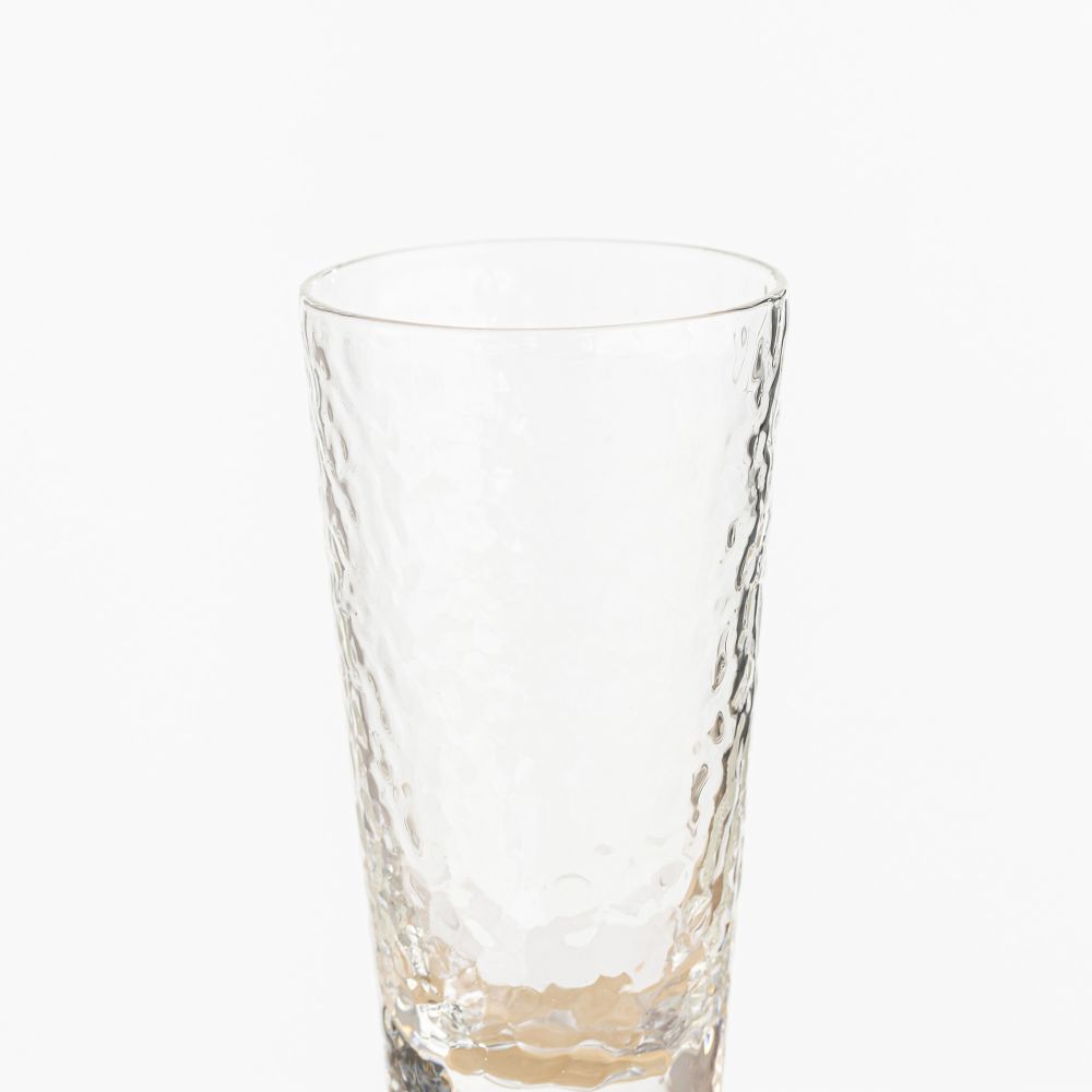 כוס שתייה גבוהה בלוז