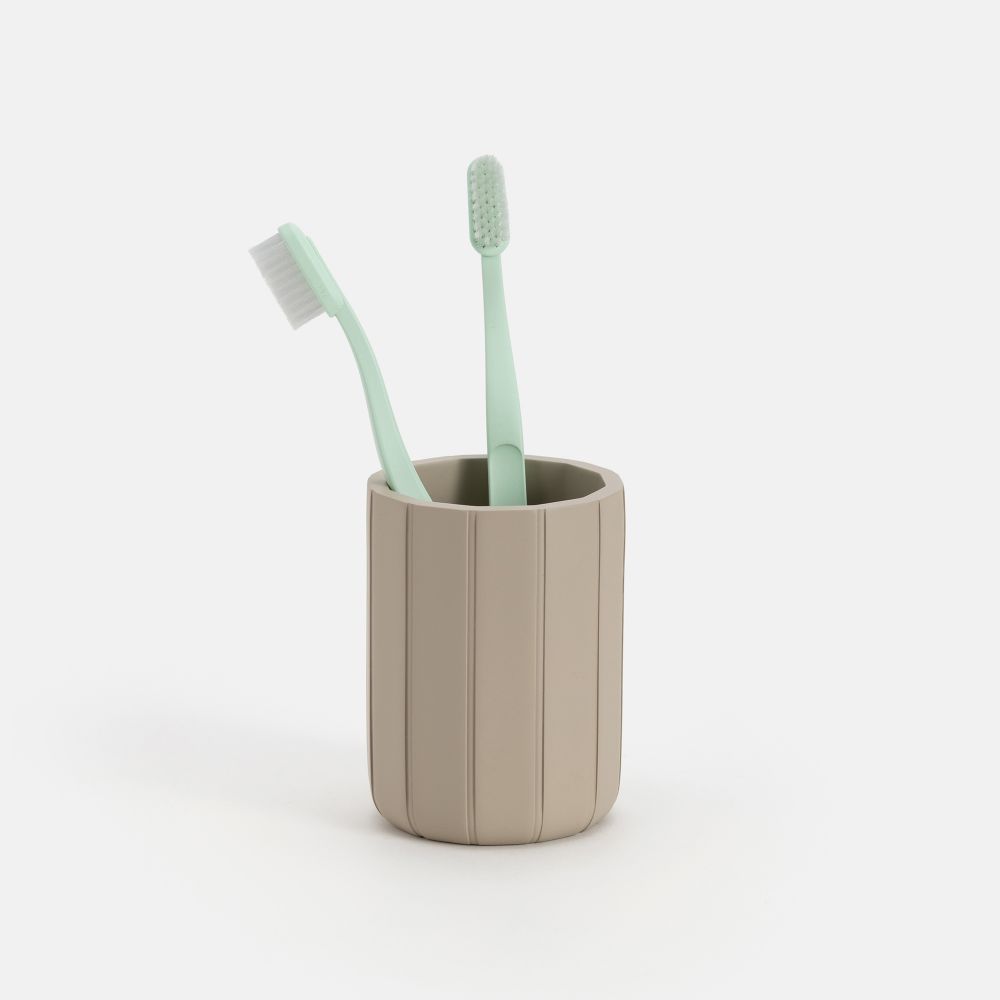 כוס למברשות גון