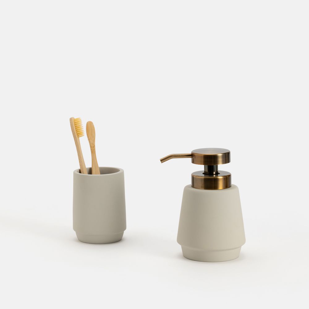 כוס למברשות אילאי