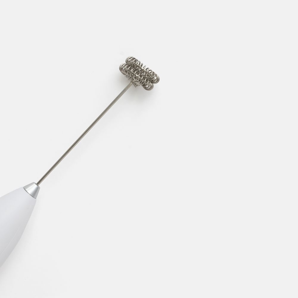 מקציף חלב ידני ביאנקו