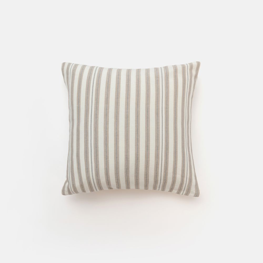 כרית נוי תומאס