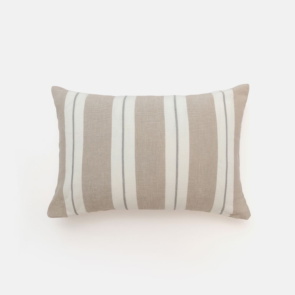 כרית נוי תומאס