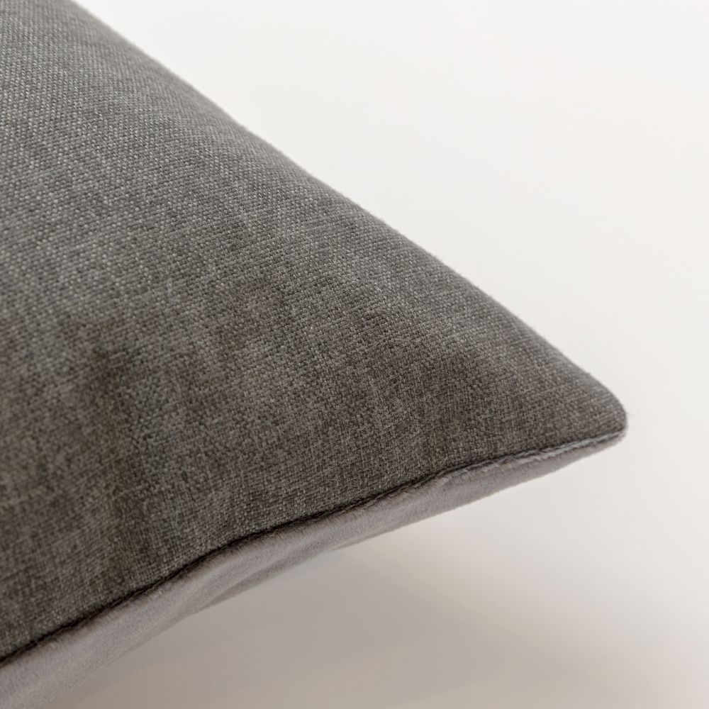 כרית נוי אלונה