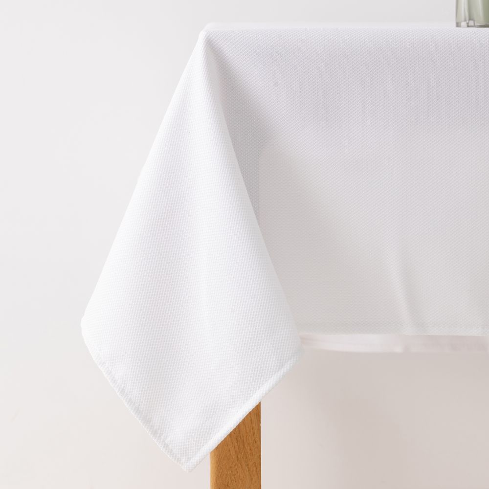 מפת שולחן פיונה